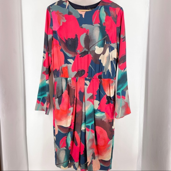 St. John Dresses & Skirts - St. John Watercolor Floral Silk Dress